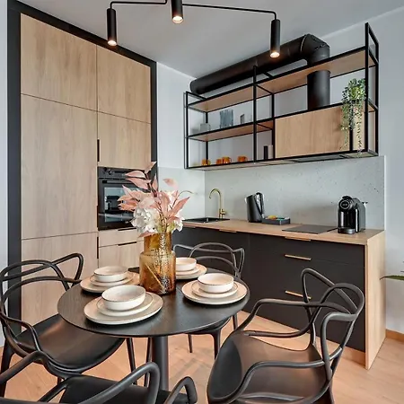 Apartament Garnizon By Downtown